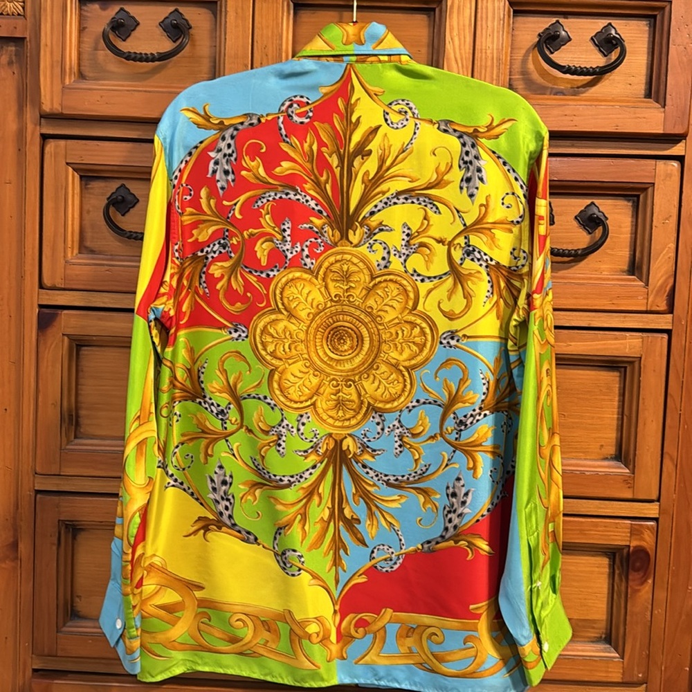 VERSACE SHIRT - Picture 5 of 6